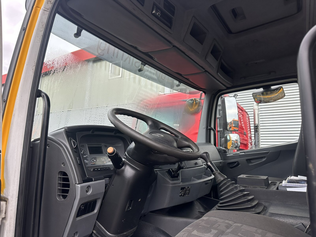 Mercedes-Benz Axor 2629 K 6x4 Axor 2629 K 6x4, PTO, Steel, Manual, 6-Zylinder - Važiuoklės sunkvežimis: foto 4 Mercedes-Benz Axor 2629 K 6x4 Axor 2629 K 6x4, PTO, Steel, Manual, 6-Zylinder - Važiuoklės sunkvežimis: foto 4