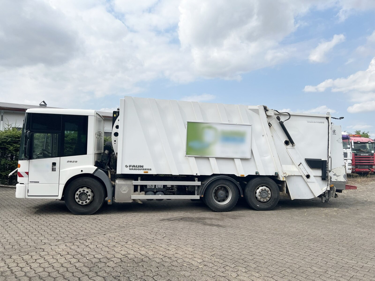Mercedes-Benz Econic 2629 L/NLA 6x2/4, Ersatzteilspender! Econic 2629 L/NLA 6x2/4, EEV, Lenkachse, FAUN Variopress 522, Zöller-Schüttung, Ersatzteilspender! - Šiukšliavežis: foto 3 Mercedes-Benz Econic 2629 L/NLA 6x2/4, Ersatzteilspender! Econic 2629 L/NLA 6x2/4, EEV, Lenkachse, FAUN Variopress 522, Zöller-Schüttung, Ersatzteilspender! - Šiukšliavežis: foto 3
