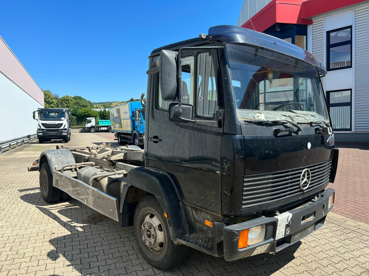 Hook-lift sunkvežimis Mercedes-Benz LK 817 4x2 LK 817 4x2/37, City-Abroller, 6-Zylinder Motor: foto 8