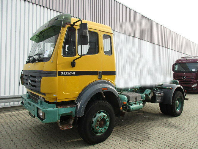 Mercedes-Benz SK 1824 AK 4x4 SK 1824 AK 4x4 Chassis - Važiuoklės sunkvežimis: foto 1 Mercedes-Benz SK 1824 AK 4x4 SK 1824 AK 4x4 Chassis - Važiuoklės sunkvežimis: foto 1