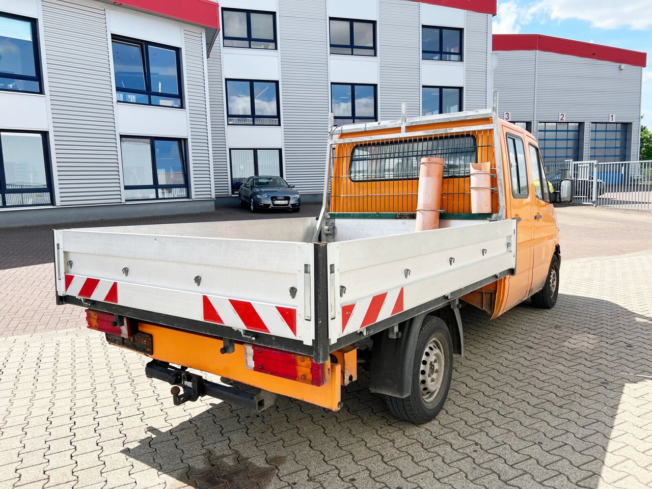 Bortinis automobilis, Komercinis automobilis su dviguba kabina Mercedes-Benz Sprinter 308 4x2 Doka Sprinter 308 4x2 Doka: foto 10 Bortinis automobilis, Komercinis automobilis su dviguba kabina Mercedes-Benz Sprinter 308 4x2 Doka Sprinter 308 4x2 Doka: foto 10
