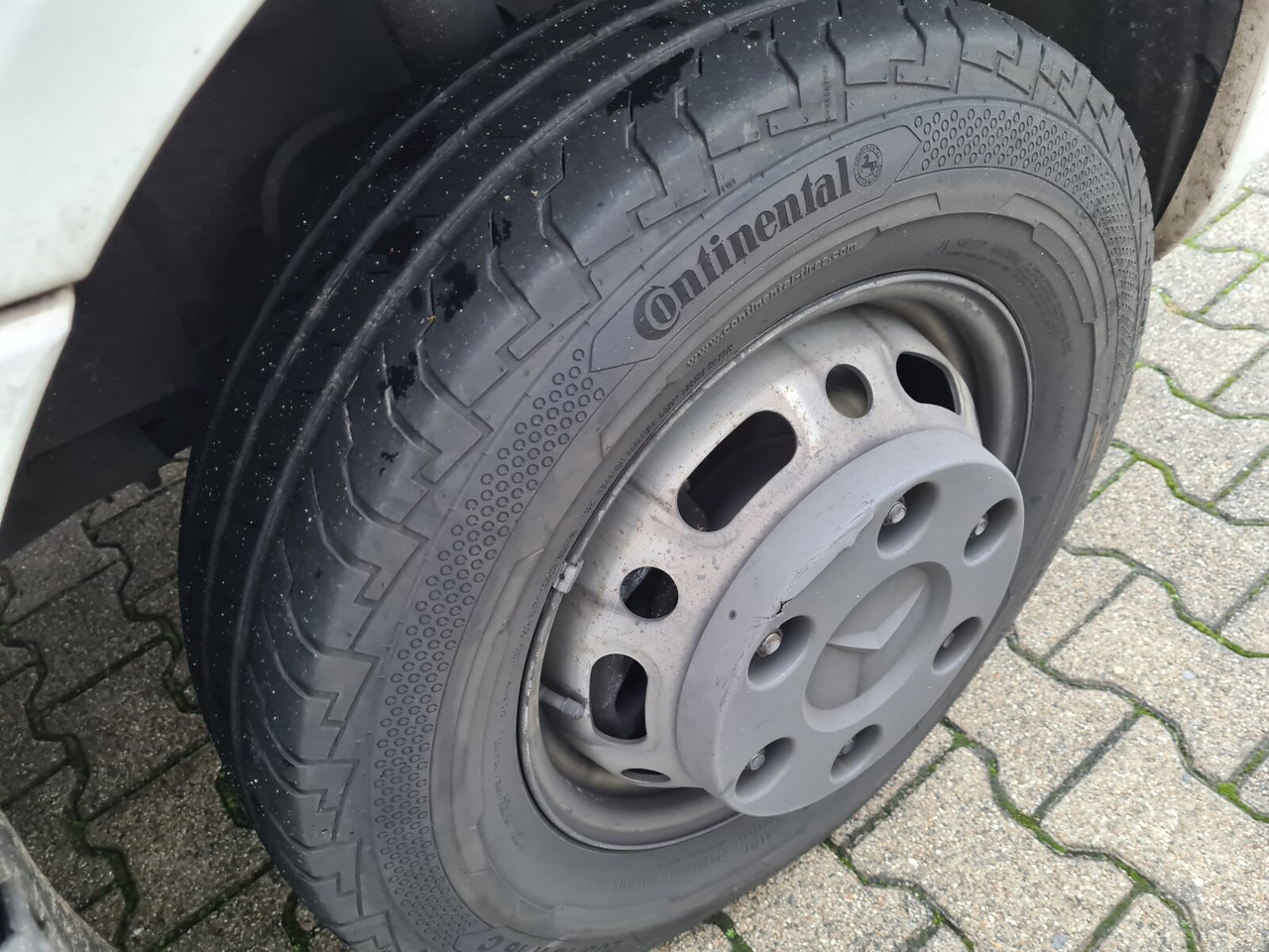 Mercedes-Benz Sprinter 516 CDI 4x2 Sprinter 516 CDI 4x2, Rettungswagen - Krovininis mikroautobusas: foto 3 Mercedes-Benz Sprinter 516 CDI 4x2 Sprinter 516 CDI 4x2, Rettungswagen - Krovininis mikroautobusas: foto 3