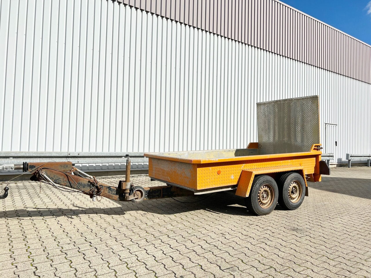 STB 300/30B STB 300/30B - Priekaba spec technikai: foto 1 STB 300/30B STB 300/30B - Priekaba spec technikai: foto 1
