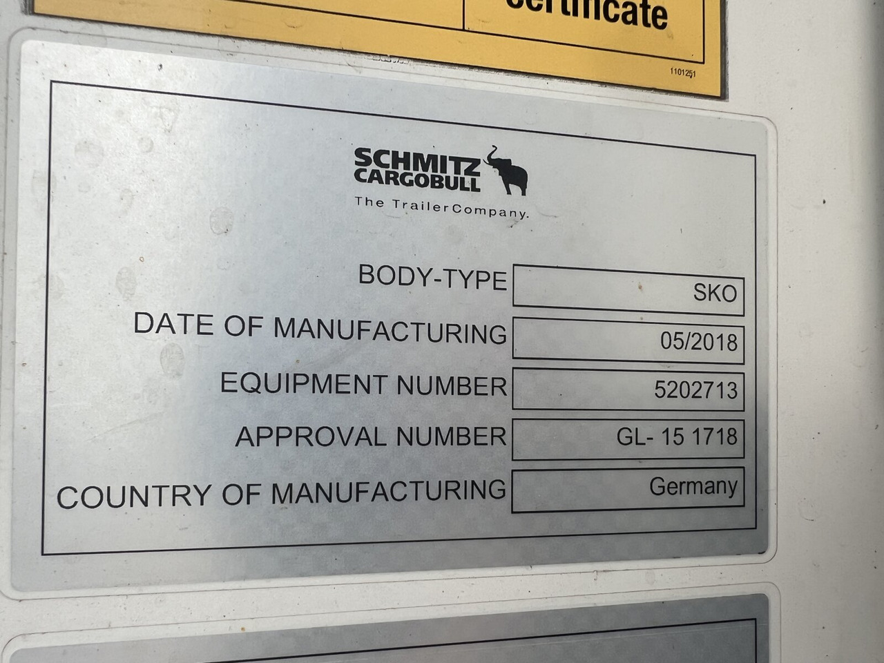 Schmitz Cargobull SKO 24/L-13.4 FP 45 SKO 24/L-13.4 FP 450, Mega, Doppelstock - Refrižeratorius puspriekabė: foto 2 Schmitz Cargobull SKO 24/L-13.4 FP 45 SKO 24/L-13.4 FP 450, Mega, Doppelstock - Refrižeratorius puspriekabė: foto 2