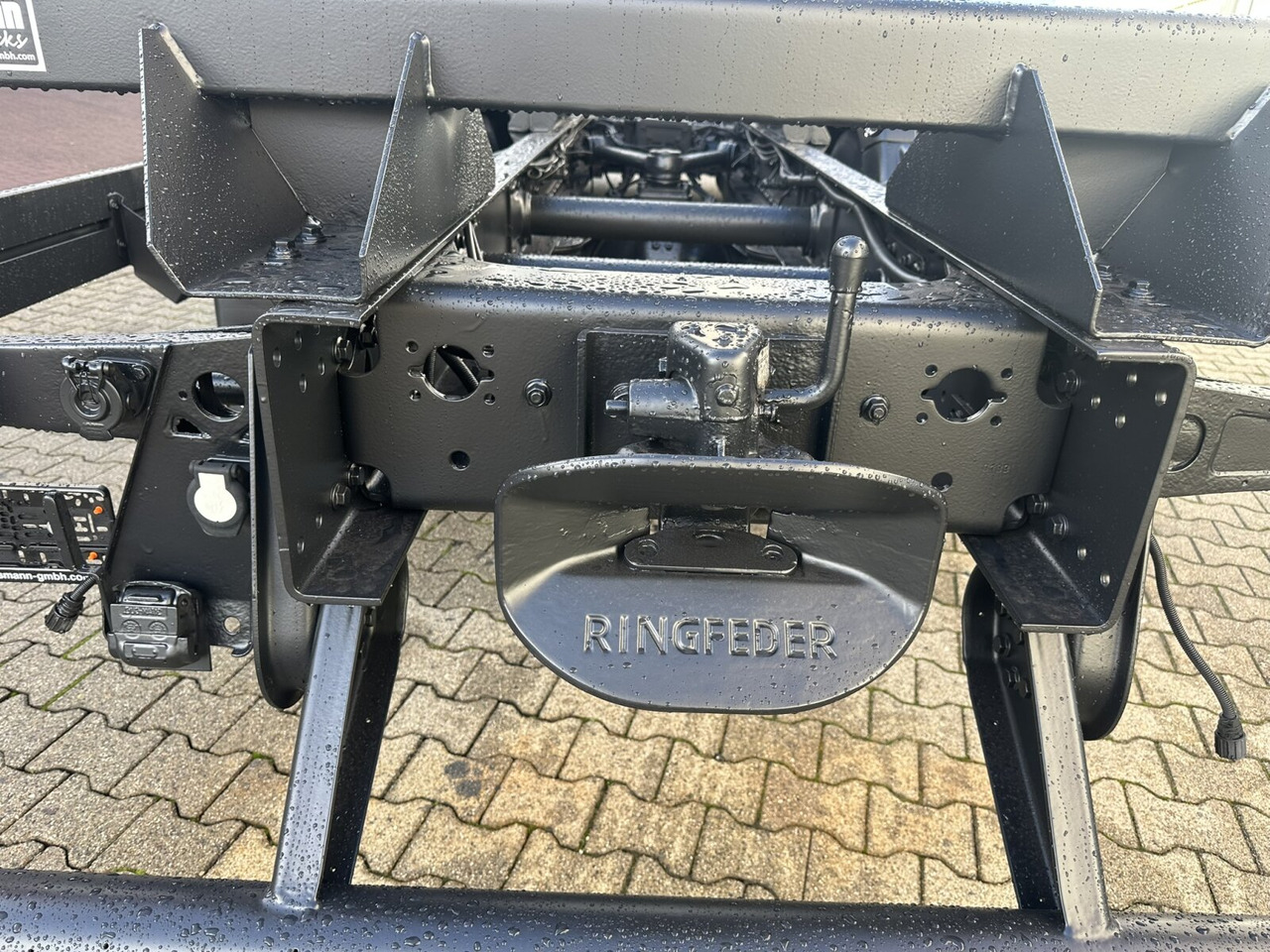 MAN TGA 18.350 4x2 LL TGA 18.350 4x2 LL, Fahrschulausstattung - Sunkvežimis: foto 4 MAN TGA 18.350 4x2 LL TGA 18.350 4x2 LL, Fahrschulausstattung - Sunkvežimis: foto 4