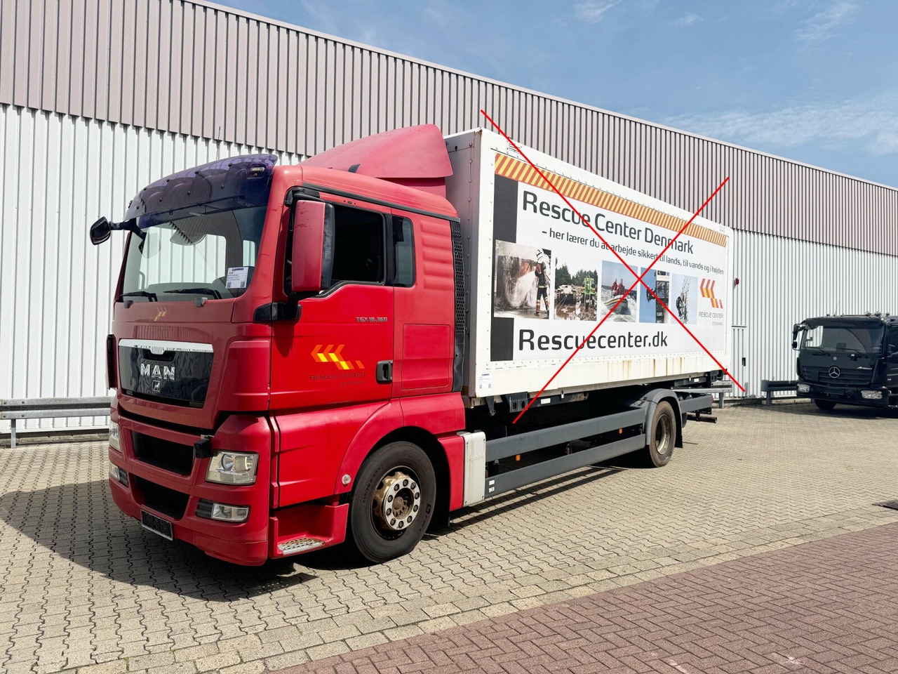 MAN TGX 18.360 4X2 LL TGX 18.360 4X2 LL, Ex-Fahrschule - Sunkvežimis: foto 1 MAN TGX 18.360 4X2 LL TGX 18.360 4X2 LL, Ex-Fahrschule - Sunkvežimis: foto 1