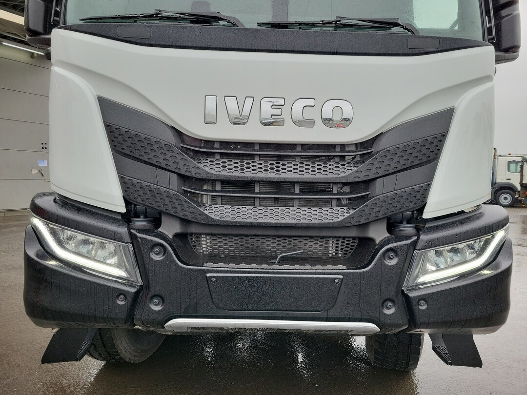 Nauja Važiuoklės sunkvežimis T-Way AT410T51 8x4 T-Way AT410T51 8x4, Retarder, Nebenantrieb, 4x VORHANDEN!: foto 13