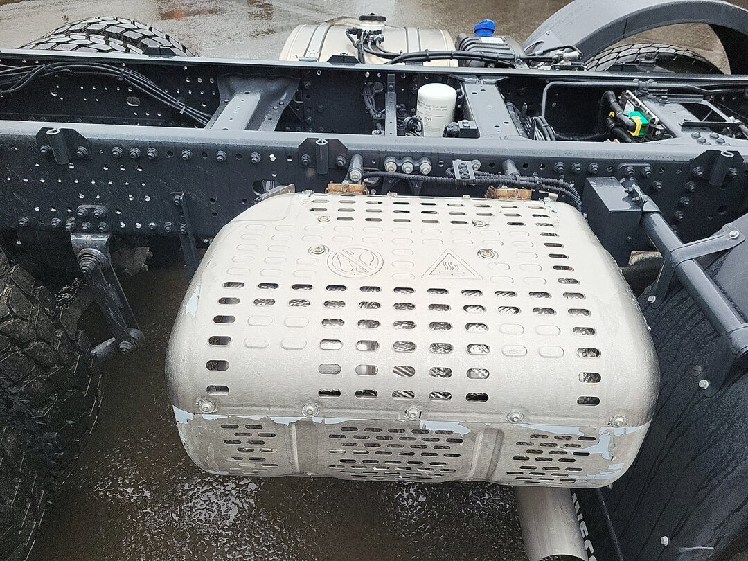 T-Way AT410T51 8x4 T-Way AT410T51 8x4, Retarder, Nebenantrieb, 4x VORHANDEN! - Važiuoklės sunkvežimis: foto 3 T-Way AT410T51 8x4 T-Way AT410T51 8x4, Retarder, Nebenantrieb, 4x VORHANDEN! - Važiuoklės sunkvežimis: foto 3