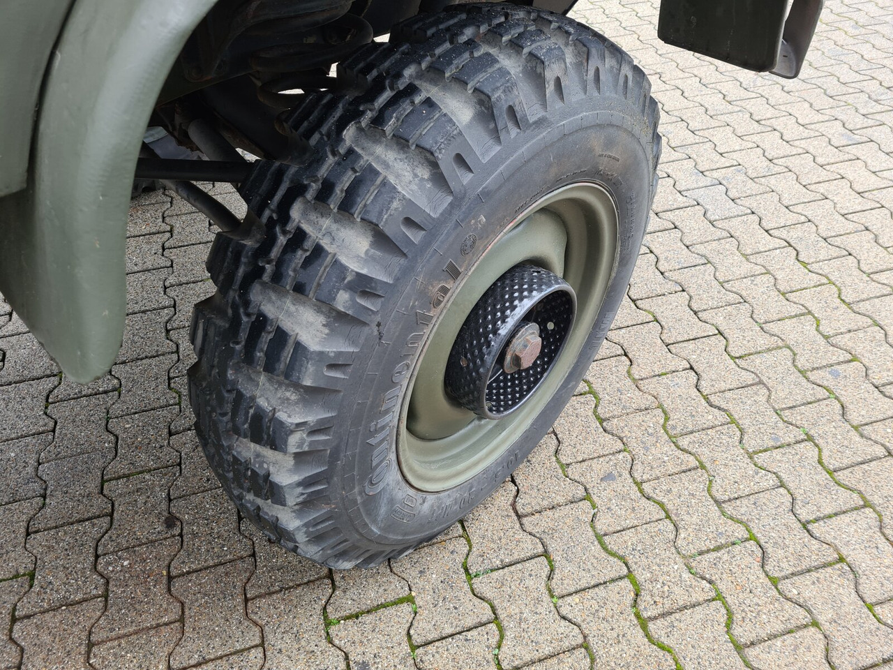 Unimog 404 4x4 S Cabrio 404 4x4 S Cabrio, Benziner - Platforminis/ Bortinis sunkvežimis: foto 2 Unimog 404 4x4 S Cabrio 404 4x4 S Cabrio, Benziner - Platforminis/ Bortinis sunkvežimis: foto 2