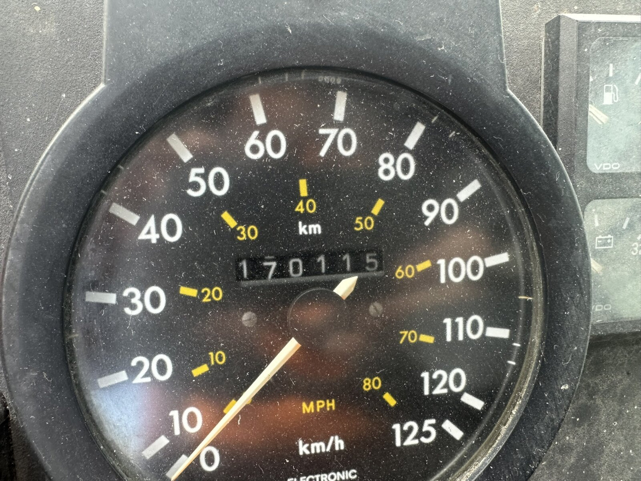 815 4x2 815 4x2 Terminal Tractor, Rangierfahrzeug - Vilkikas: foto 2 815 4x2 815 4x2 Terminal Tractor, Rangierfahrzeug - Vilkikas: foto 2