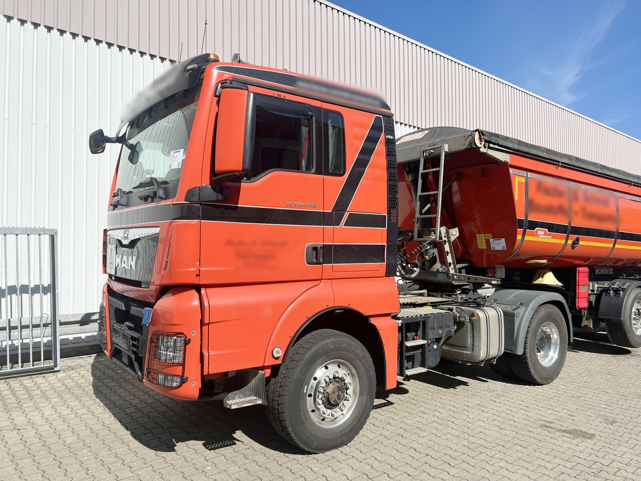 MAN TGX 18.500 4X4H BLS TGX 18.500 4X4H BLS, PriTarder, HydroDrive, Kipphydraulik - Vilkikas: foto 1 MAN TGX 18.500 4X4H BLS TGX 18.500 4X4H BLS, PriTarder, HydroDrive, Kipphydraulik - Vilkikas: foto 1