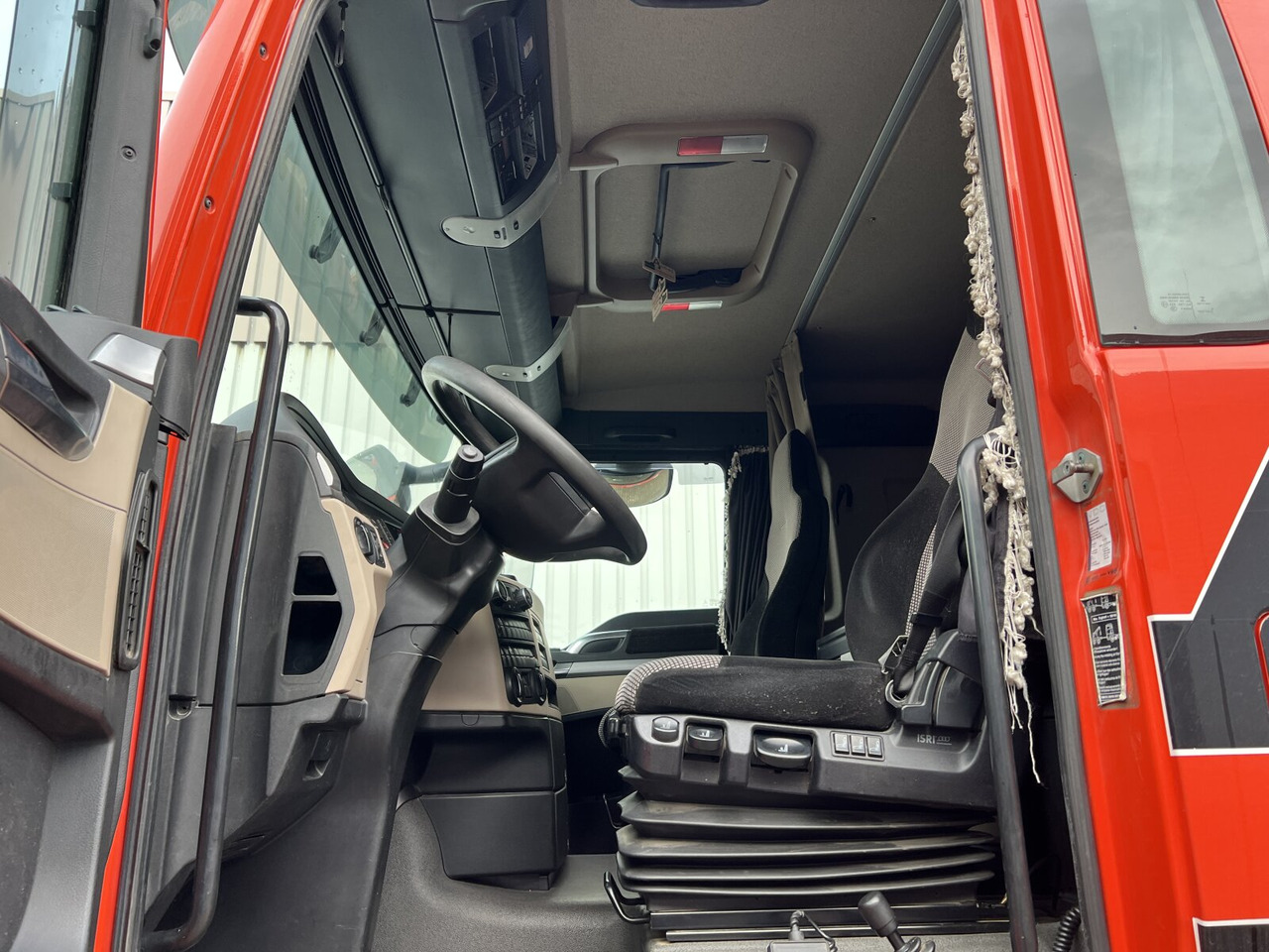 MAN TGX 18.500 4X4H BLS TGX 18.500 4X4H BLS, PriTarder, HydroDrive, Kipphydraulik - Vilkikas: foto 5 MAN TGX 18.500 4X4H BLS TGX 18.500 4X4H BLS, PriTarder, HydroDrive, Kipphydraulik - Vilkikas: foto 5