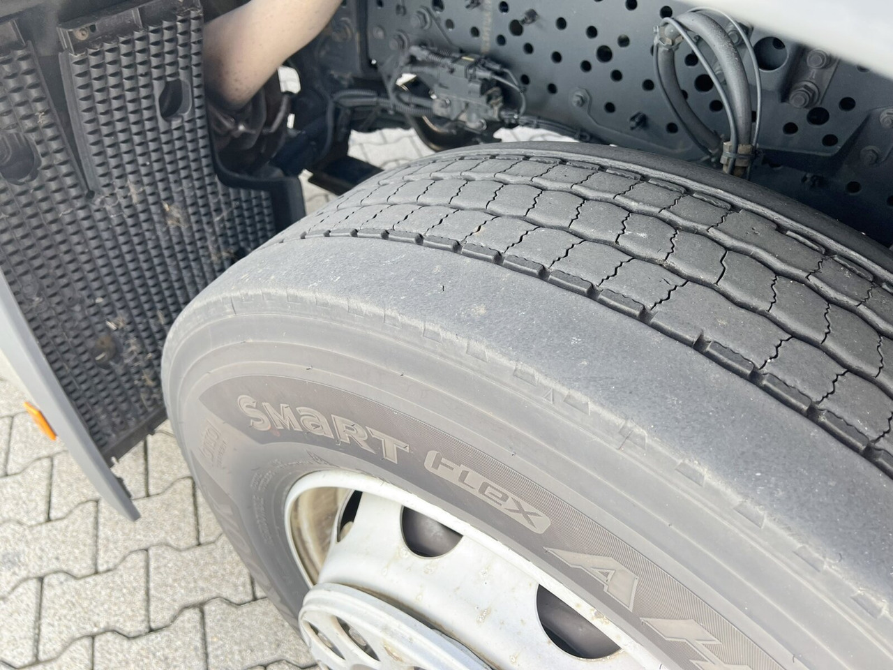 Mercedes-Benz Actros 1842/45 LS 4x2 Actros 1842/45 LS 4x2, 3x VORHANDEN - Vilkikas: foto 4 Mercedes-Benz Actros 1842/45 LS 4x2 Actros 1842/45 LS 4x2, 3x VORHANDEN - Vilkikas: foto 4