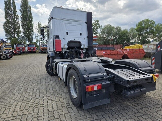 Mercedes-Benz Actros 1846 LS 4x2 Actros 1846 LS 4x2 MultimediaCockpit, StreamSpace, ADR lizingą Mercedes-Benz Actros 1846 LS 4x2 Actros 1846 LS 4x2 MultimediaCockpit, StreamSpace, ADR: foto 9