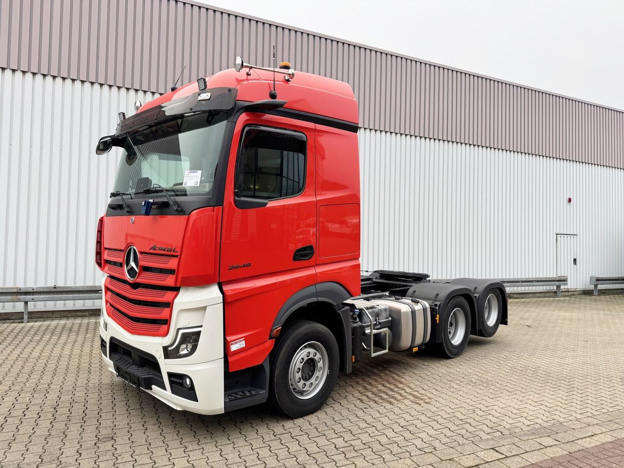 Mercedes-Benz Actros 2648 LS 6x2 Actros 2648 LS 6x2, Retarder, Liftachse, MirrorCam, StreamSpace, Navi, LED - Vilkikas: foto 1 Mercedes-Benz Actros 2648 LS 6x2 Actros 2648 LS 6x2, Retarder, Liftachse, MirrorCam, StreamSpace, Navi, LED - Vilkikas: foto 1