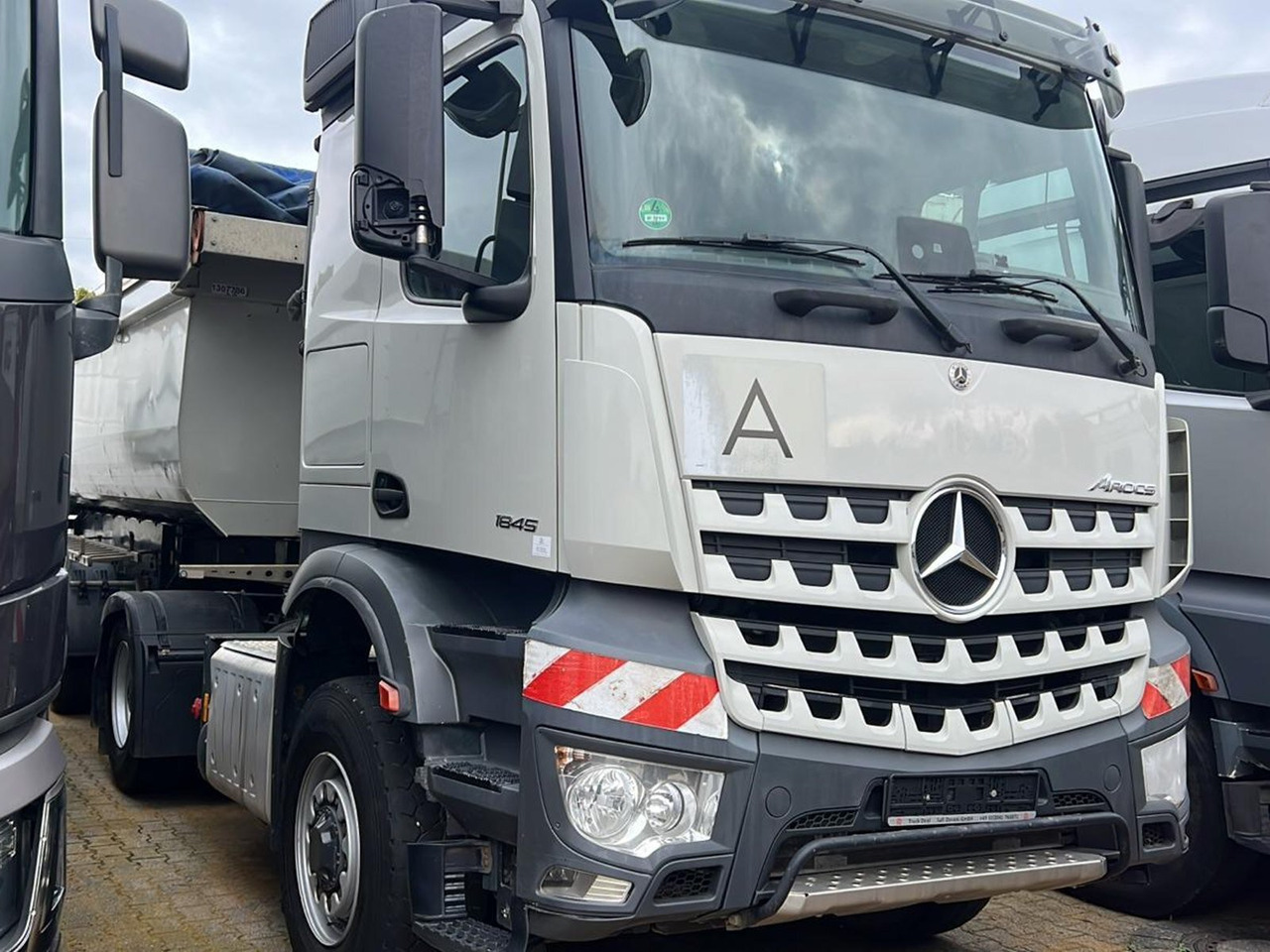 Mercedes-Benz Arocs 1845 LS 4x4 HAD Arocs 1845 LS 4x4 HAD - Vilkikas: foto 2 Mercedes-Benz Arocs 1845 LS 4x4 HAD Arocs 1845 LS 4x4 HAD - Vilkikas: foto 2