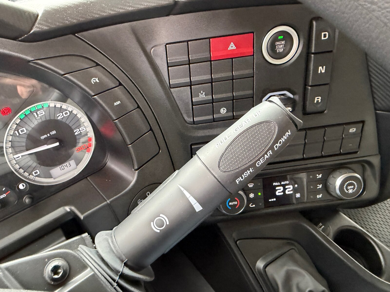 T-Way 360 6x6 T-Way 360 6x6, Nebenantrieb, 3x VORHANDEN! - Vilkikas: foto 5 T-Way 360 6x6 T-Way 360 6x6, Nebenantrieb, 3x VORHANDEN! - Vilkikas: foto 5