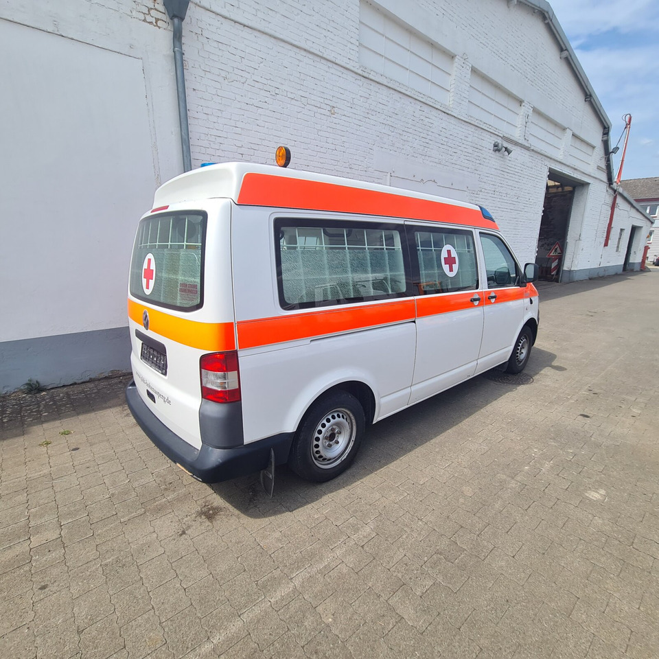 Greitosios pagalbos automobilis Volkswagen T5 2.0 TDI T5 2.0 TDI, Krankenwagen: foto 10