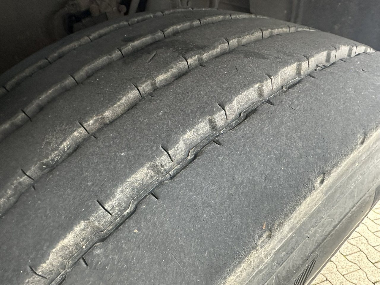 Volvo FM 400 6x4 R FM 400/6x4 R, VDL S-21-6200 4.50 bis 7.00m Container - Hook-lift sunkvežimis: foto 5 Volvo FM 400 6x4 R FM 400/6x4 R, VDL S-21-6200 4.50 bis 7.00m Container - Hook-lift sunkvežimis: foto 5