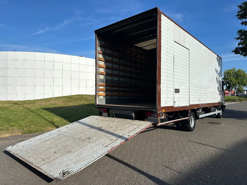 MAN TGL 12.210 MANUAL + 2000 KG LIFT + 2.60 M HIGH BIG BOX + AIRCO + SPRING / SPRING + 3 SEATS - Furgonas sunkvežimis: foto 5 MAN TGL 12.210 MANUAL + 2000 KG LIFT + 2.60 M HIGH BIG BOX + AIRCO + SPRING / SPRING + 3 SEATS - Furgonas sunkvežimis: foto 5
