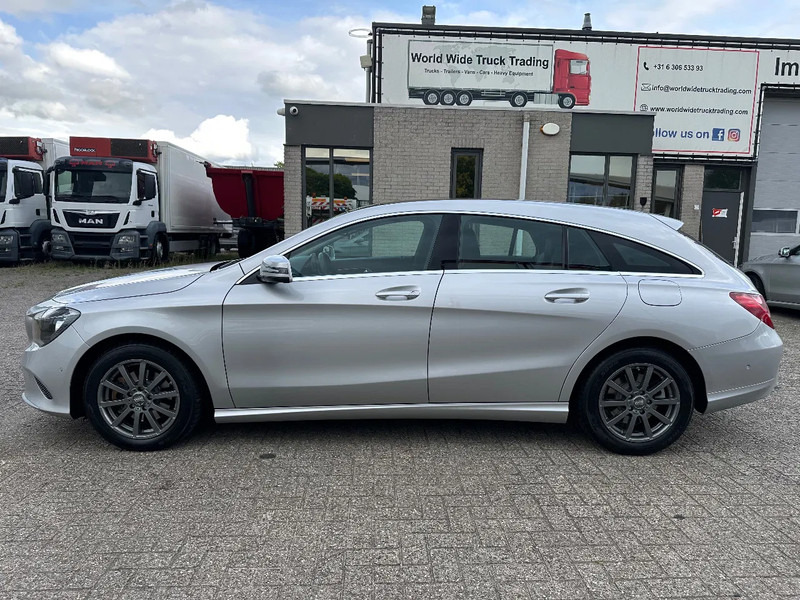 Mercedes-Benz CLA-Klasse 200 D - SHOOTING BRAKE + STANDKLIMA + NAVI - Lengvasis automobilis: foto 2 Mercedes-Benz CLA-Klasse 200 D - SHOOTING BRAKE + STANDKLIMA + NAVI - Lengvasis automobilis: foto 2
