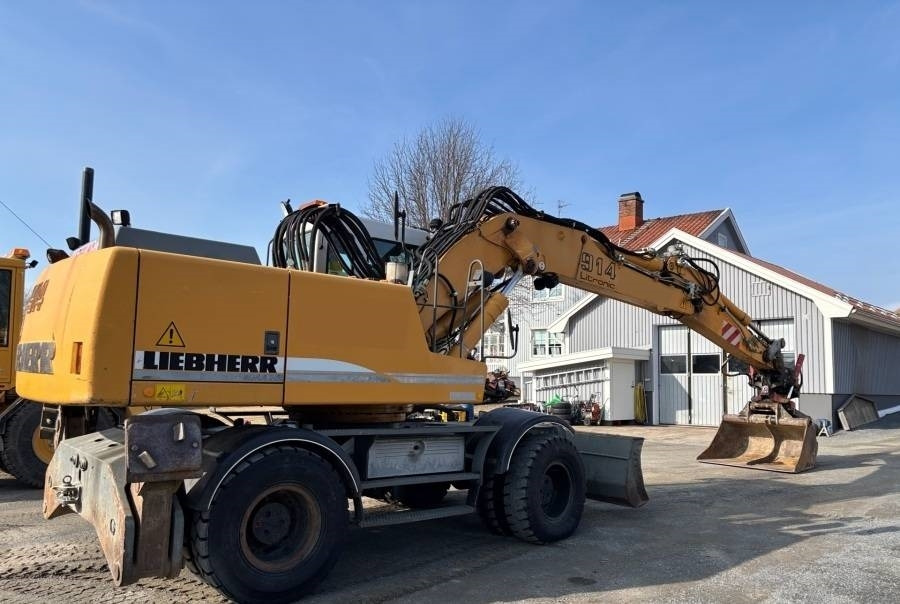 Liebherr A 914 Litronic A2-PL Tiltrotator 30Km/h - Ratinis ekskavatorius: foto 3 Liebherr A 914 Litronic A2-PL Tiltrotator 30Km/h - Ratinis ekskavatorius: foto 3