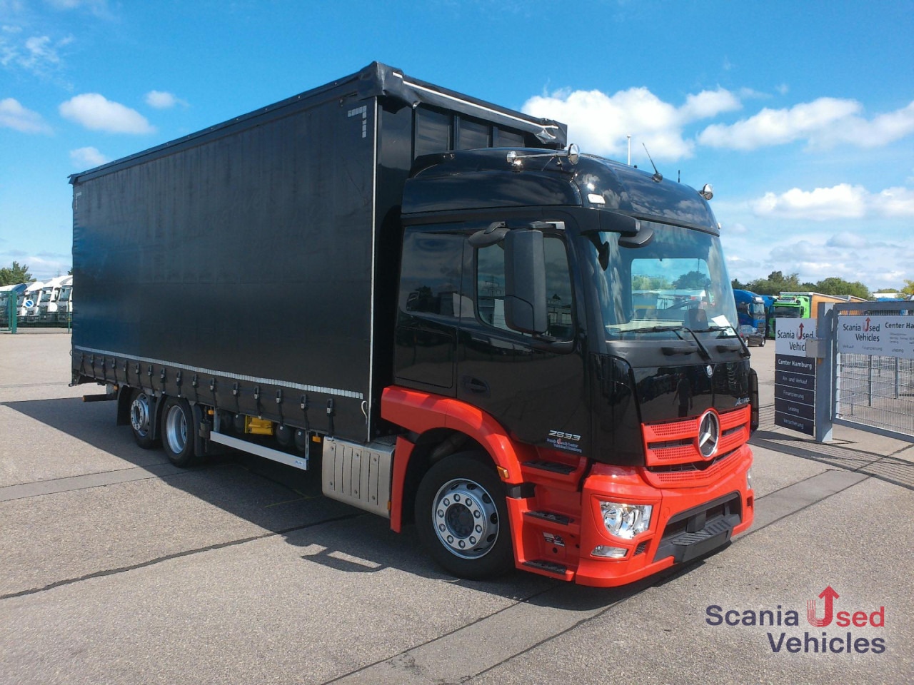 MERCEDES-BENZ Actros 2533L Volumen - Tentinis sunkvežimis: foto 1 MERCEDES-BENZ Actros 2533L Volumen - Tentinis sunkvežimis: foto 1