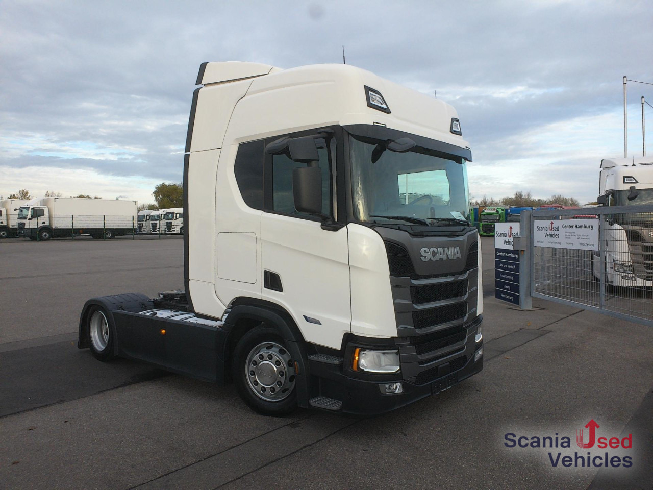 SCANIA R 460 A4x2EB Volumen Mega Jumbo - Vilkikas: foto 1 SCANIA R 460 A4x2EB Volumen Mega Jumbo - Vilkikas: foto 1