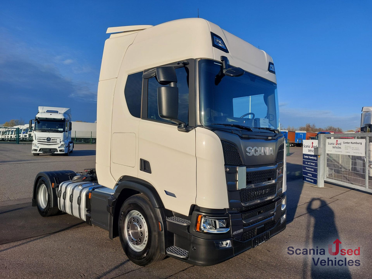 SCANIA R 460 A4x2NA Kipphydraulik new Dashboard Cockpit - Vilkikas: foto 1 SCANIA R 460 A4x2NA Kipphydraulik new Dashboard Cockpit - Vilkikas: foto 1