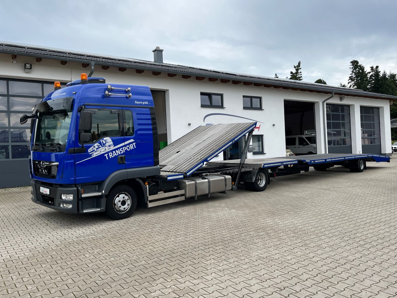 MAN TGL 8.250 Autotransp. mit FVG Ultraliner - Autovežis sunkvežimis: foto 1 MAN TGL 8.250 Autotransp. mit FVG Ultraliner - Autovežis sunkvežimis: foto 1