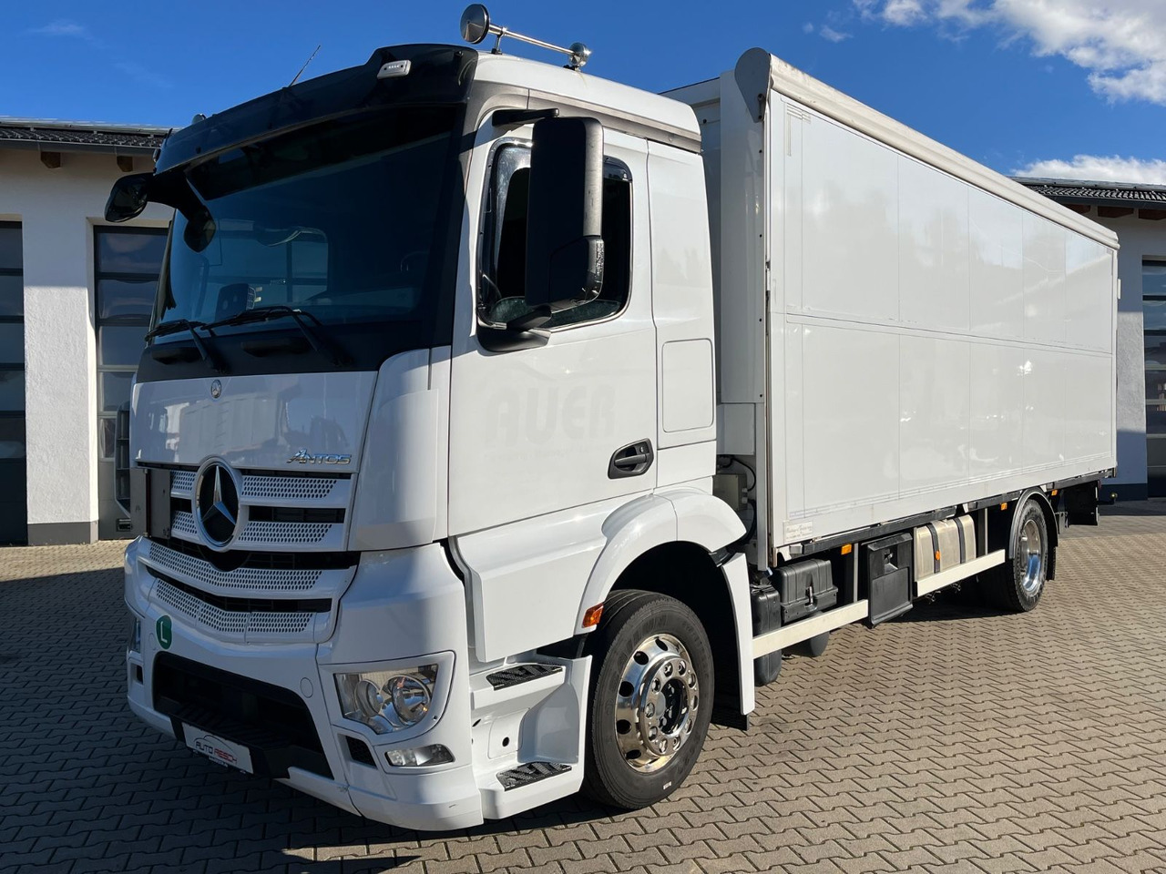 Mercedes-Benz Antos 1836 Klappwand Getränkekoffer beheizt - Gėrimų tiekimo sunkvežimis: foto 1 Mercedes-Benz Antos 1836 Klappwand Getränkekoffer beheizt - Gėrimų tiekimo sunkvežimis: foto 1