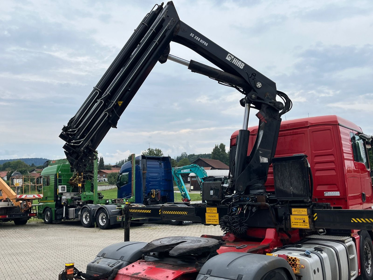 MAN TGX 18.400 mit Kran HIAB 288E P-5 HIPRO - Vilkikas: foto 5 MAN TGX 18.400 mit Kran HIAB 288E P-5 HIPRO - Vilkikas: foto 5