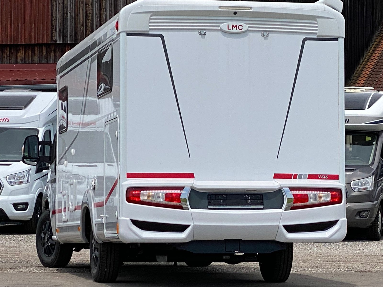 LMC Cruiser V 646 G, SAT, Navi, Sondermodell,16 Zoll - Pusiau integruotas kemperis: foto 5 LMC Cruiser V 646 G, SAT, Navi, Sondermodell,16 Zoll - Pusiau integruotas kemperis: foto 5