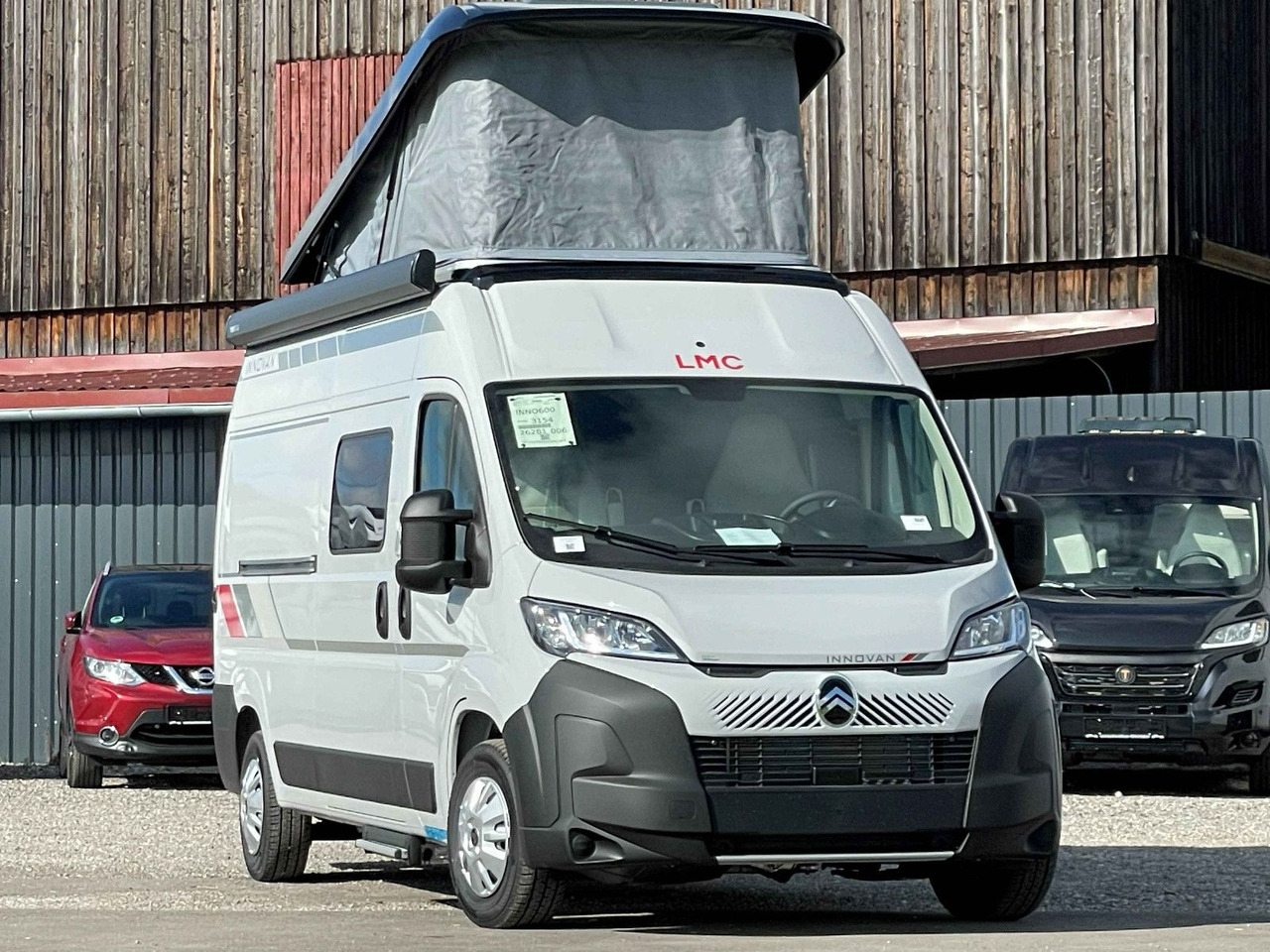 LMC INNOVAN 600 ,ASD, Aufstelldach,26 Modell, - Mikroautobusas kemperis: foto 1 LMC INNOVAN 600 ,ASD, Aufstelldach,26 Modell, - Mikroautobusas kemperis: foto 1