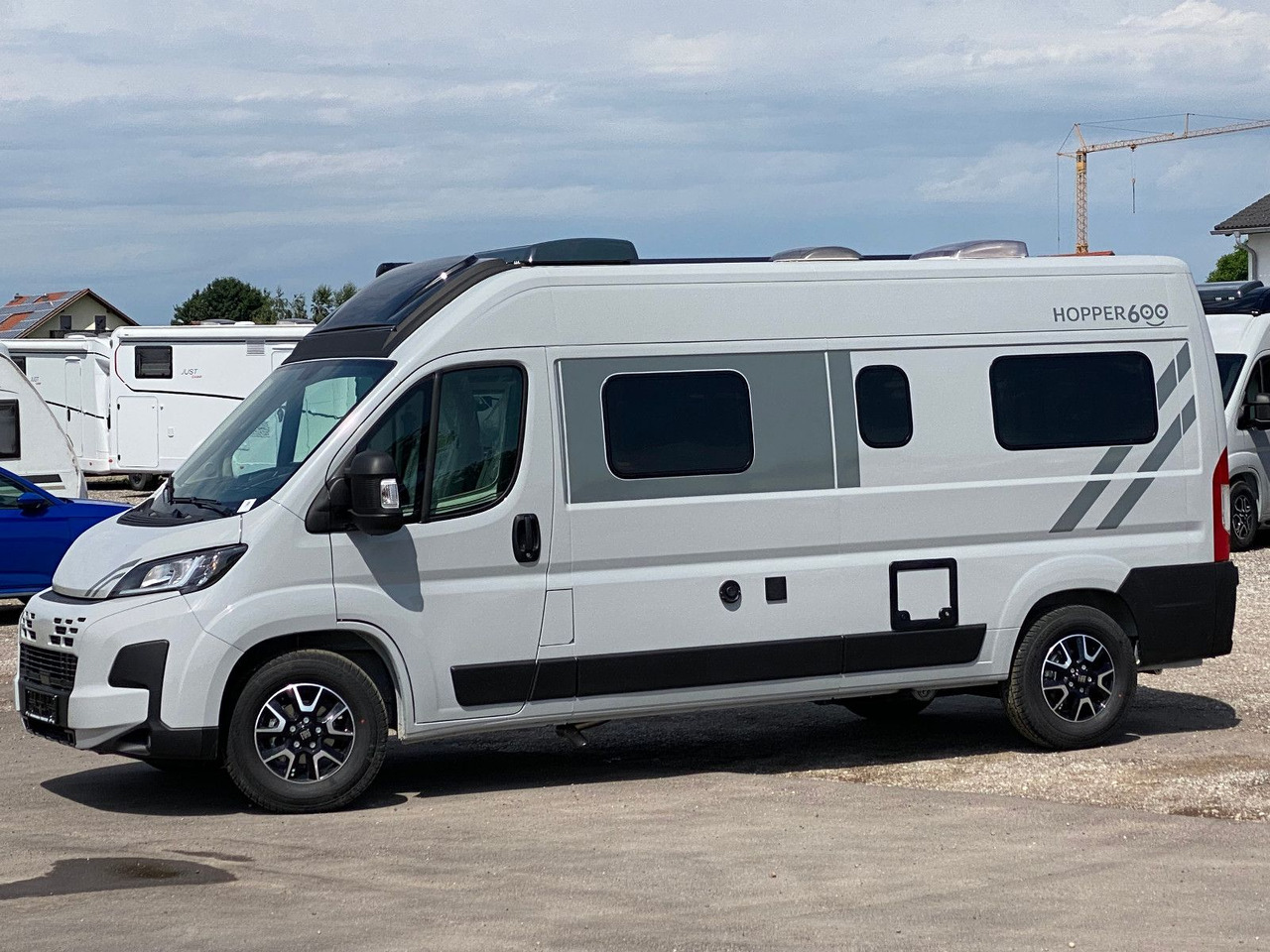 LMC INNOVAN 600 ,Dieselheizung,Modell 25 Skyroof - Mikroautobusas kemperis: foto 2 LMC INNOVAN 600 ,Dieselheizung,Modell 25 Skyroof - Mikroautobusas kemperis: foto 2