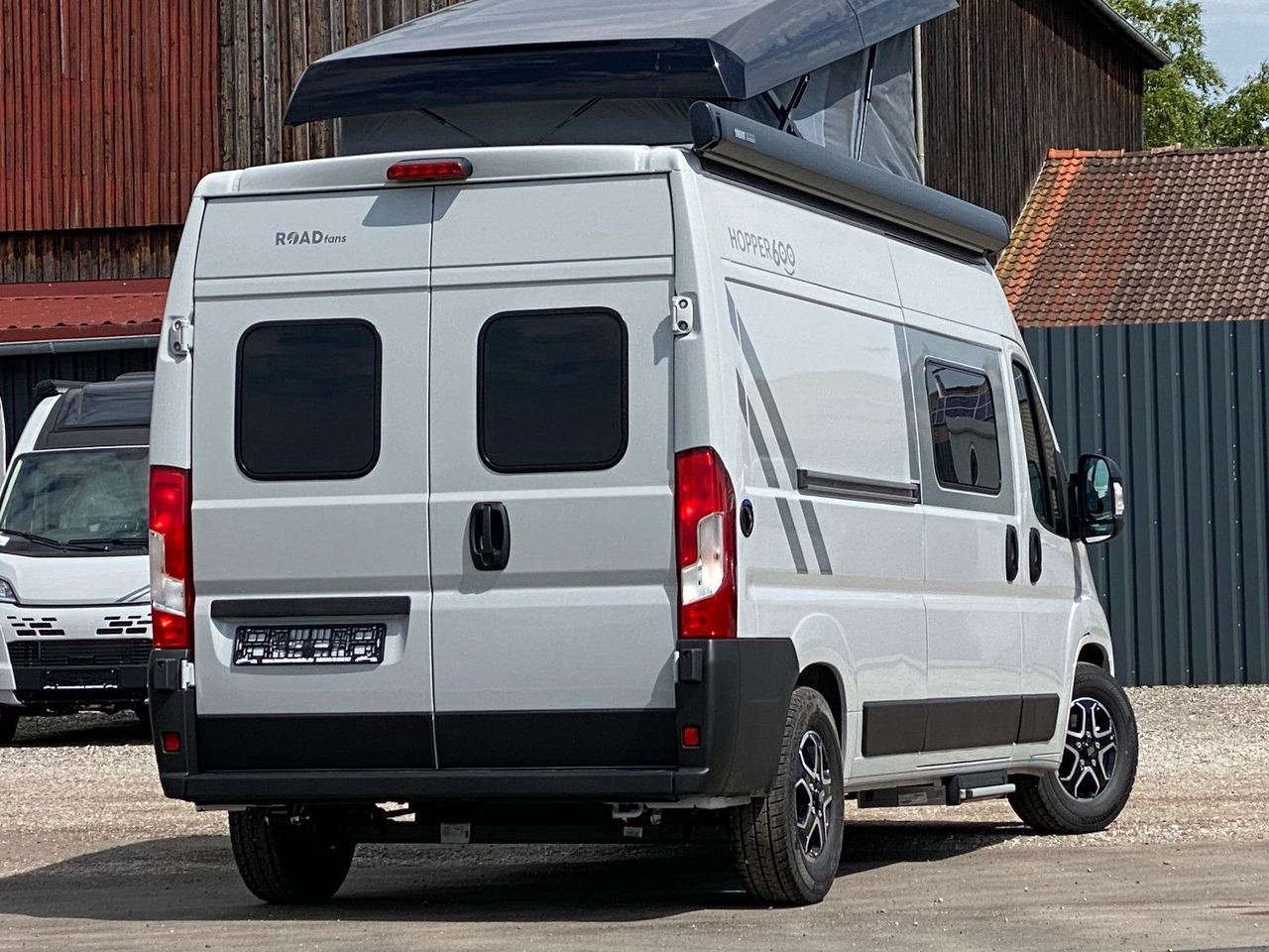 LMC INNOVAN 600 Fiat ,Aufstelldach,Modell 25 - Mikroautobusas kemperis: foto 5 LMC INNOVAN 600 Fiat ,Aufstelldach,Modell 25 - Mikroautobusas kemperis: foto 5