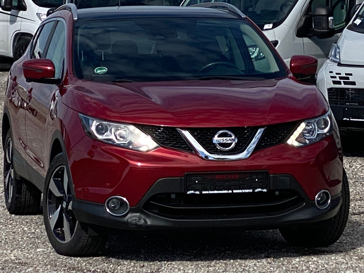 Nissan Qashqai 360° 4x4 - Visureigis: foto 3 Nissan Qashqai 360° 4x4 - Visureigis: foto 3