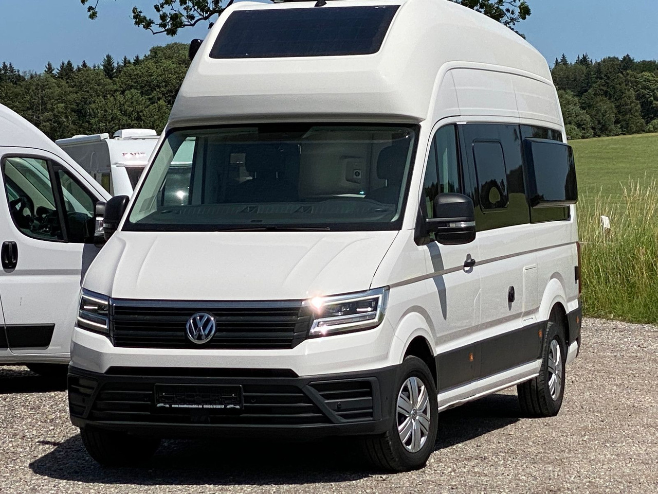 Volkswagen Grand California 600 FW, 3/4 Bett, Solar, AHK - Mikroautobusas kemperis: foto 2 Volkswagen Grand California 600 FW, 3/4 Bett, Solar, AHK - Mikroautobusas kemperis: foto 2