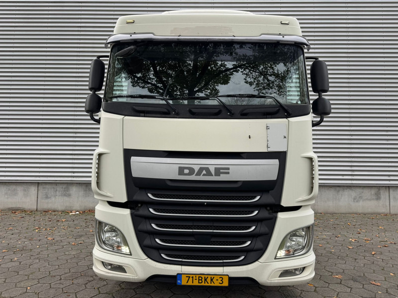 DAF XF 460 / Manual / Retarder / Mega / Roof Klima / TUV:1-2026 / NL Truck - Vilkikas: foto 4 DAF XF 460 / Manual / Retarder / Mega / Roof Klima / TUV:1-2026 / NL Truck - Vilkikas: foto 4