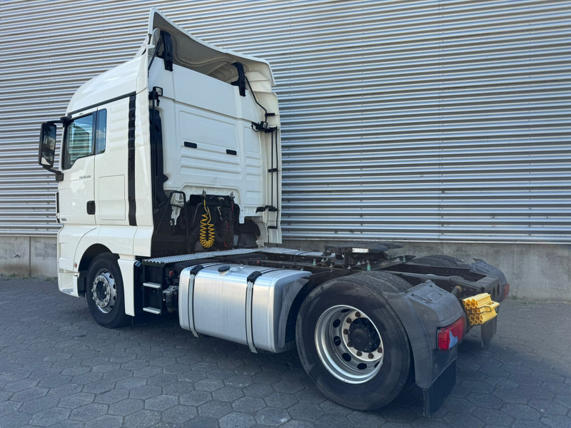 MAN TGX 18.500 XLX / Intarder / Roof Klima / 2 Tanks - Vilkikas: foto 3 MAN TGX 18.500 XLX / Intarder / Roof Klima / 2 Tanks - Vilkikas: foto 3