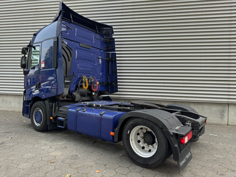 Renault T 430 / 2 Tanks / Refrigerator / Euro 6 - Vilkikas: foto 3 Renault T 430 / 2 Tanks / Refrigerator / Euro 6 - Vilkikas: foto 3
