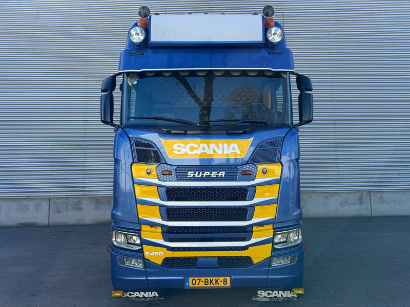 Scania S450 / 6X2 / Retarder / Full Option / NL Truck - Vilkikas: foto 4 Scania S450 / 6X2 / Retarder / Full Option / NL Truck - Vilkikas: foto 4