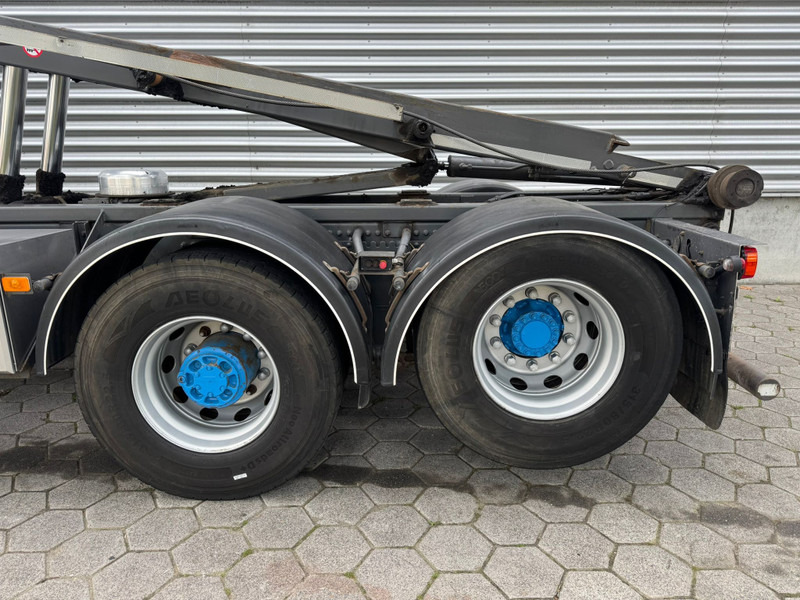 Volvo FH16.550 / Manual / 6X2 / Big Axle / TUV:2-2026 / NL Truck - Sunkvežimis - kabelių sistema: foto 5 Volvo FH16.550 / Manual / 6X2 / Big Axle / TUV:2-2026 / NL Truck - Sunkvežimis - kabelių sistema: foto 5