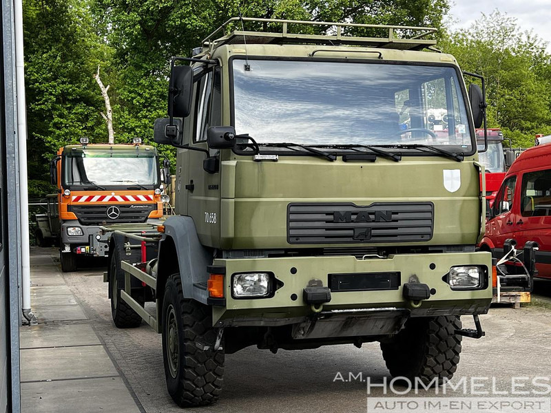 MAN 18.225 LAC 4x4 - Sunkvežimis: foto 2 MAN 18.225 LAC 4x4 - Sunkvežimis: foto 2