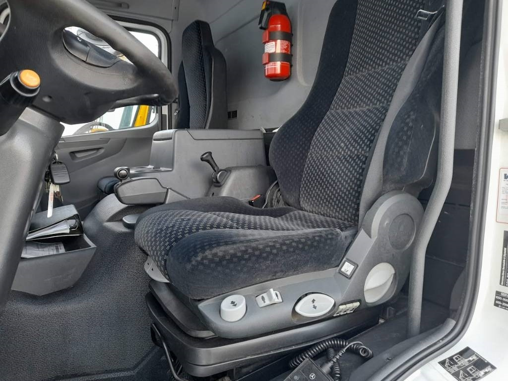 Mercedes-Benz Atego - Furgonas sunkvežimis: foto 4 Mercedes-Benz Atego - Furgonas sunkvežimis: foto 4