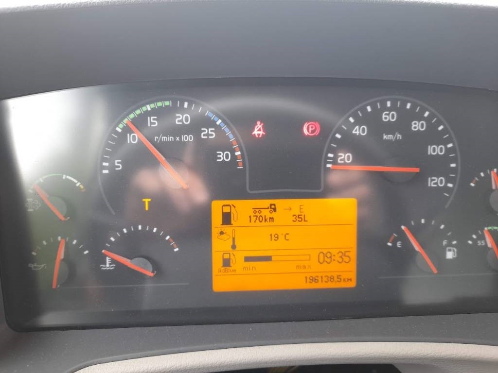 Volvo FL 210 - Refrižeratorius sunkvežimis: foto 5 Volvo FL 210 - Refrižeratorius sunkvežimis: foto 5