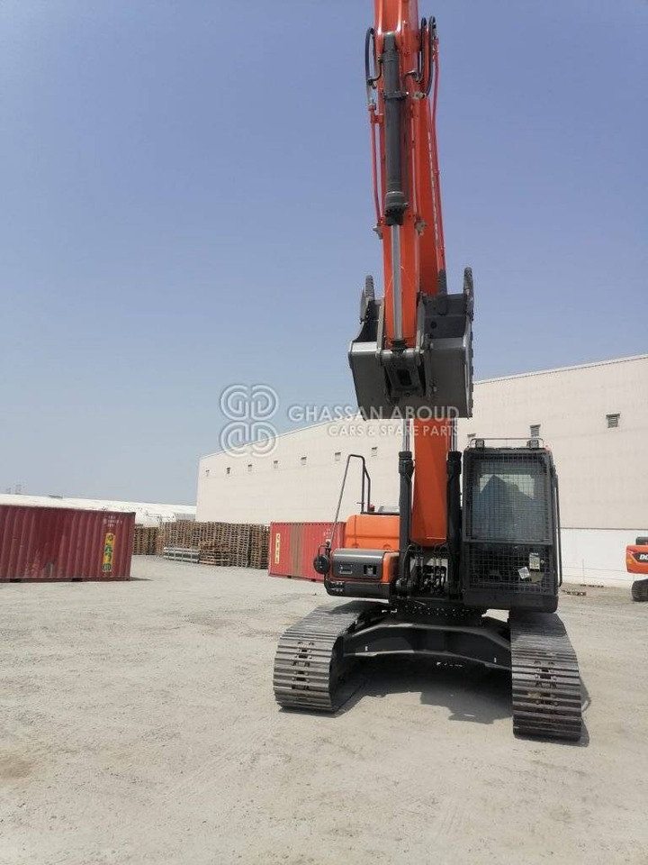 DOOSAN DX225 LCA – CHAIN EXCAVATOR OPERATING WEIGHT 22 TON APPROX. WITH BUCKET 1.08 Cu.M BUCKET ( HEAVY DUTY) MY2022 - Vikšrinis ekskavatorius: foto 4 DOOSAN DX225 LCA – CHAIN EXCAVATOR OPERATING WEIGHT 22 TON APPROX. WITH BUCKET 1.08 Cu.M BUCKET ( HEAVY DUTY) MY2022 - Vikšrinis ekskavatorius: foto 4