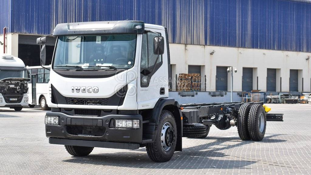 IVECO EUROCARGO Chassis 4×2, WB 6210 GVW 19 Ton Approx MY23 - Važiuoklės sunkvežimis: foto 1 IVECO EUROCARGO Chassis 4×2, WB 6210 GVW 19 Ton Approx MY23 - Važiuoklės sunkvežimis: foto 1