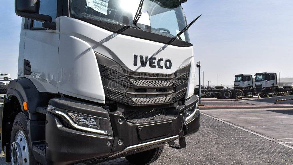 IVECO T-WAY Chassis 6×4 AD380T47H WHEELBASE 4500 MY24 - Važiuoklės sunkvežimis: foto 2 IVECO T-WAY Chassis 6×4 AD380T47H WHEELBASE 4500 MY24 - Važiuoklės sunkvežimis: foto 2