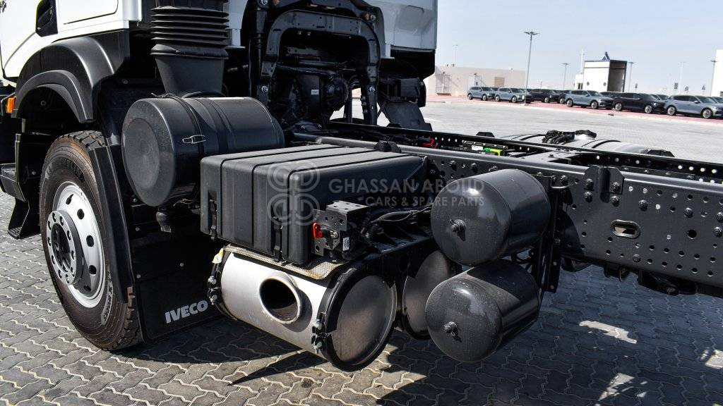 Važiuoklės sunkvežimis IVECO T-WAY Chassis  6×4 AT380T47H WHEELBASE 4500 MY25: foto 9